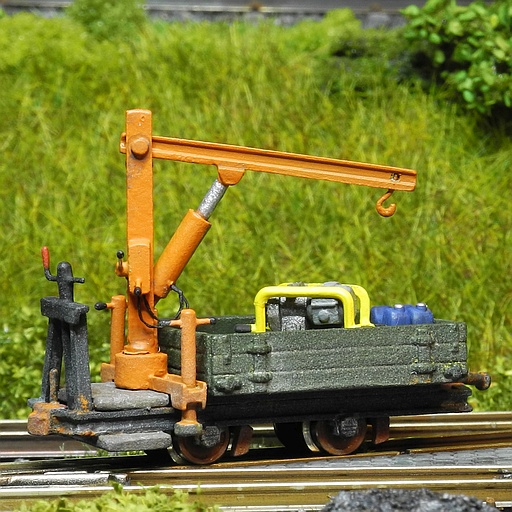 A touch of luxury for battered museum railroaders - the hydraulic crane.
